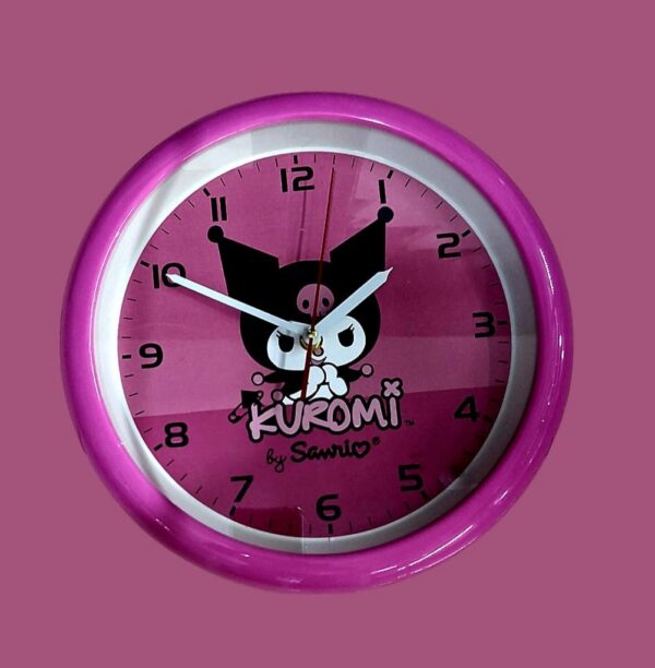 Reloj de Pared Modelo KUROMI