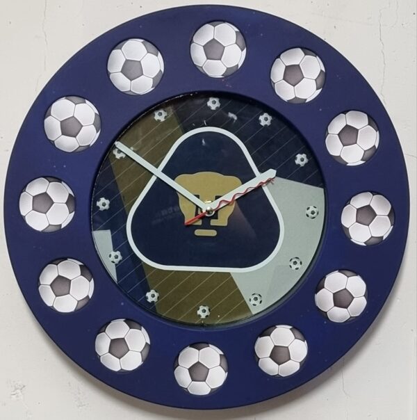 Reloj de Pared Modelo PUMAS